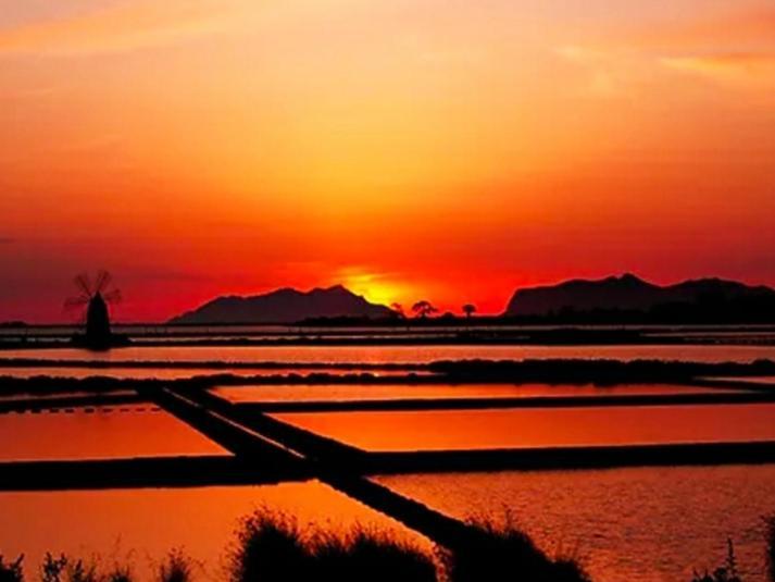 Sunrise Stagnone - Kitesurf Spot Bed and Breakfast Μαρσάλα Εξωτερικό φωτογραφία