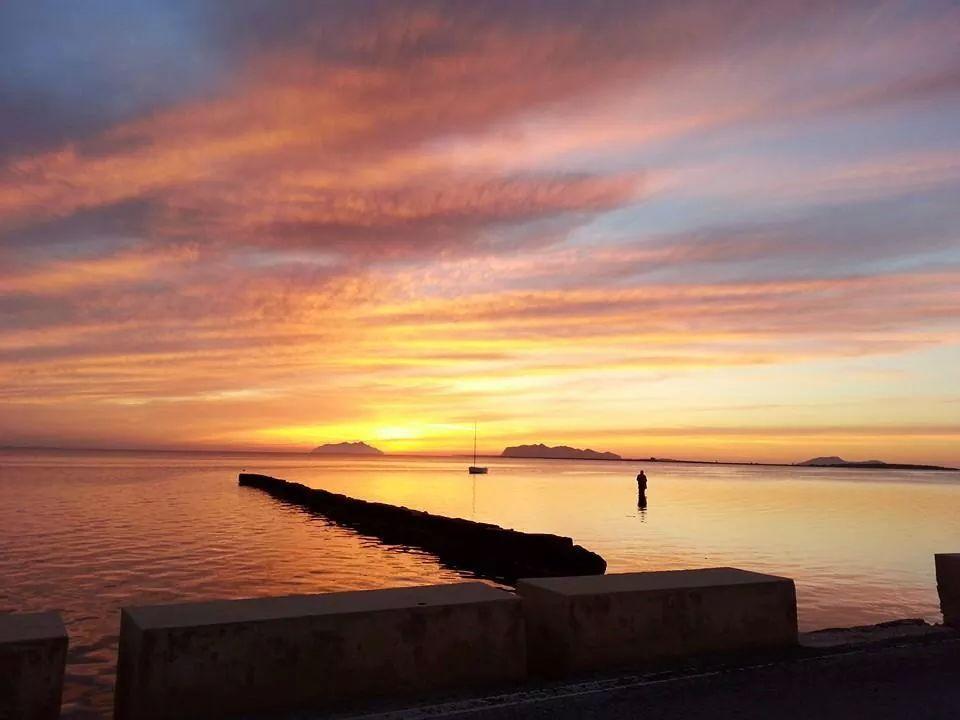 Sunrise Stagnone - Kitesurf Spot Bed and Breakfast Μαρσάλα Δωμάτιο φωτογραφία